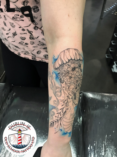 jellyfish blue water tattoo